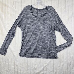Lululemon Athletica Women's Gray Heathered Blend Long Sleeve shirt Size 12